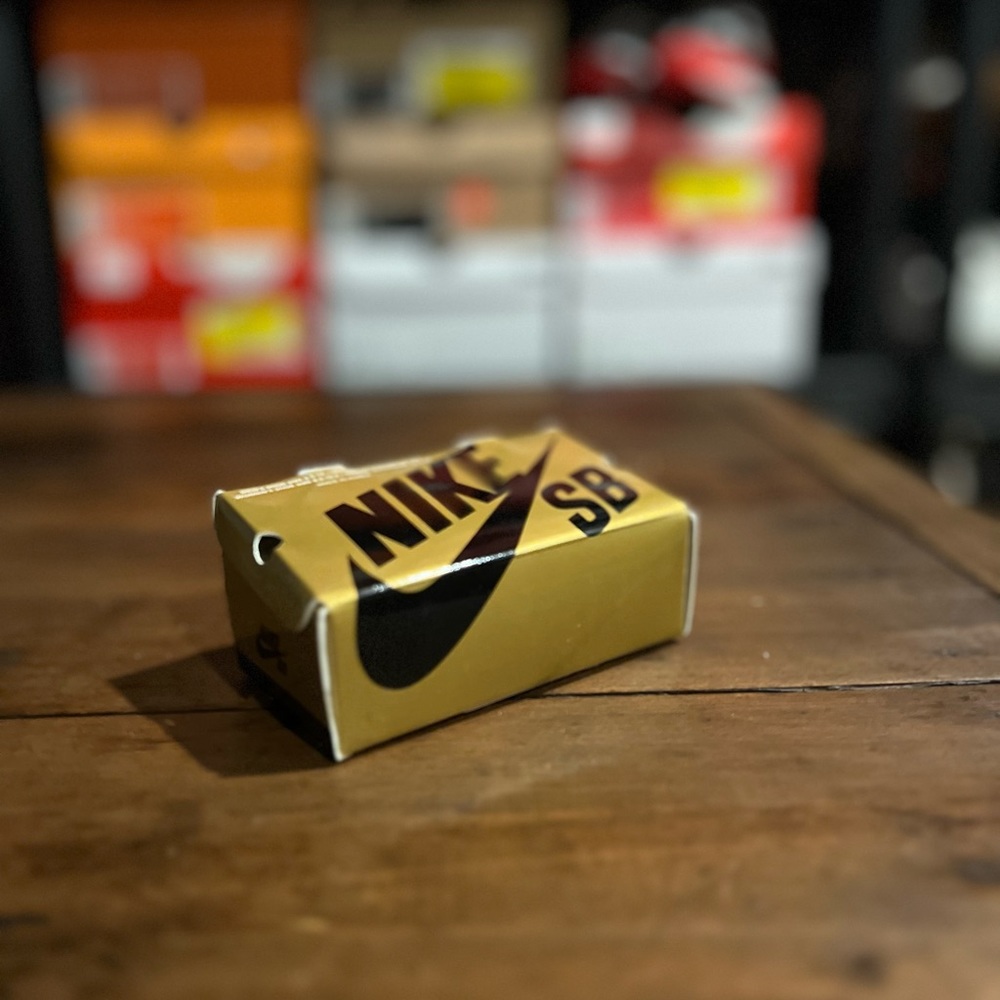 Nike dunk SB special edition Brazil socks panda 345530-701